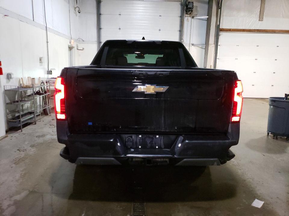 2025 Chevrolet Silverado LT