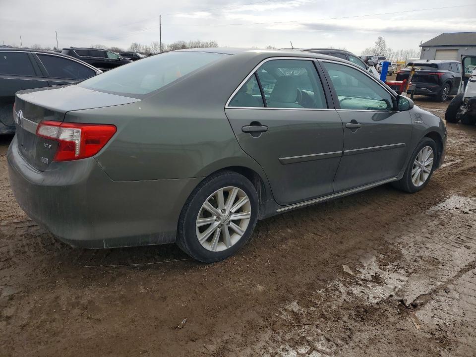2013 Toyota Camry Hybrid xle