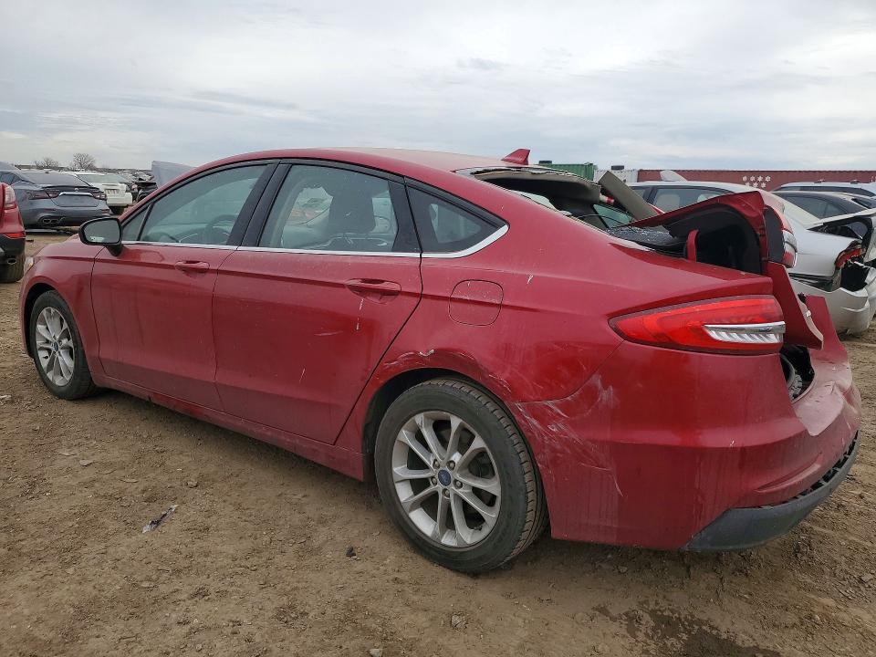 2020 Ford Fusion se