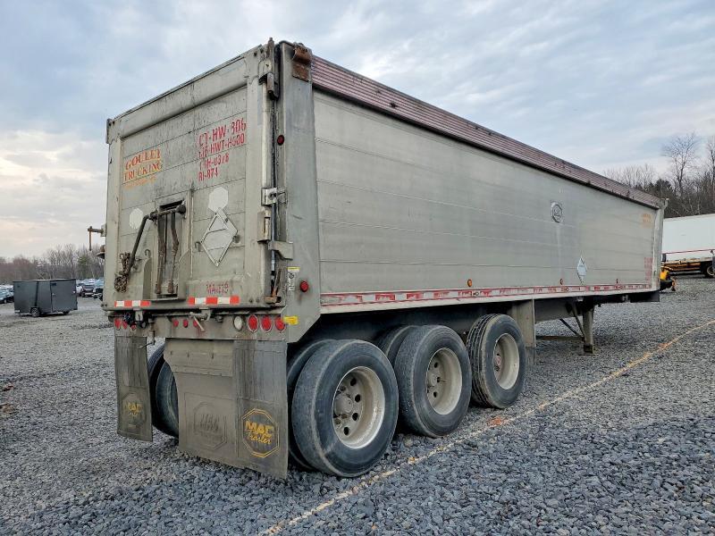 2002 Semi 2002 mac end Dump Trailer