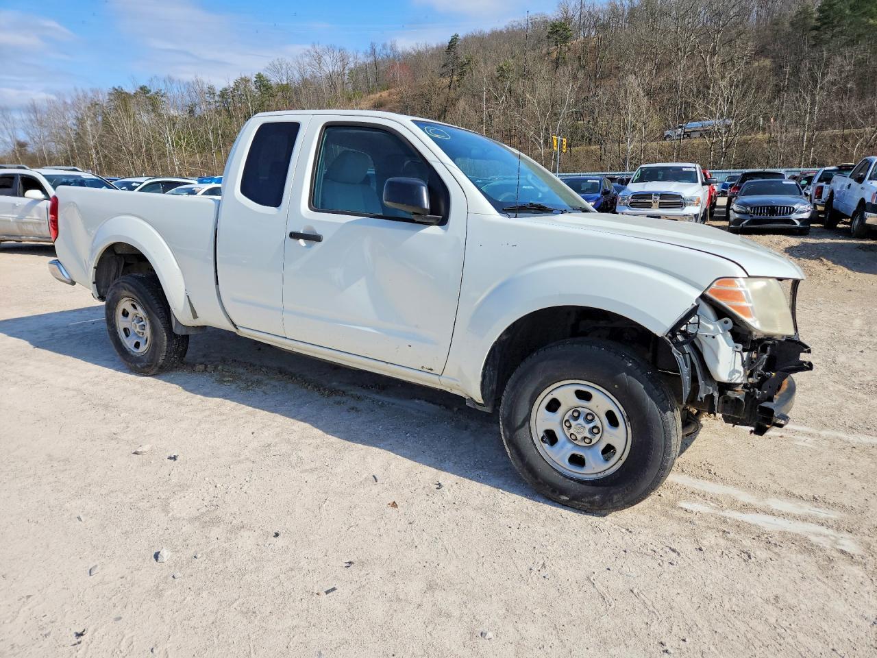 2013 Nissan Frontier S
