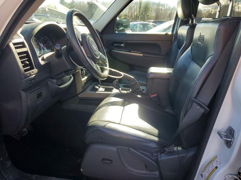 2012 Jeep Liberty jet