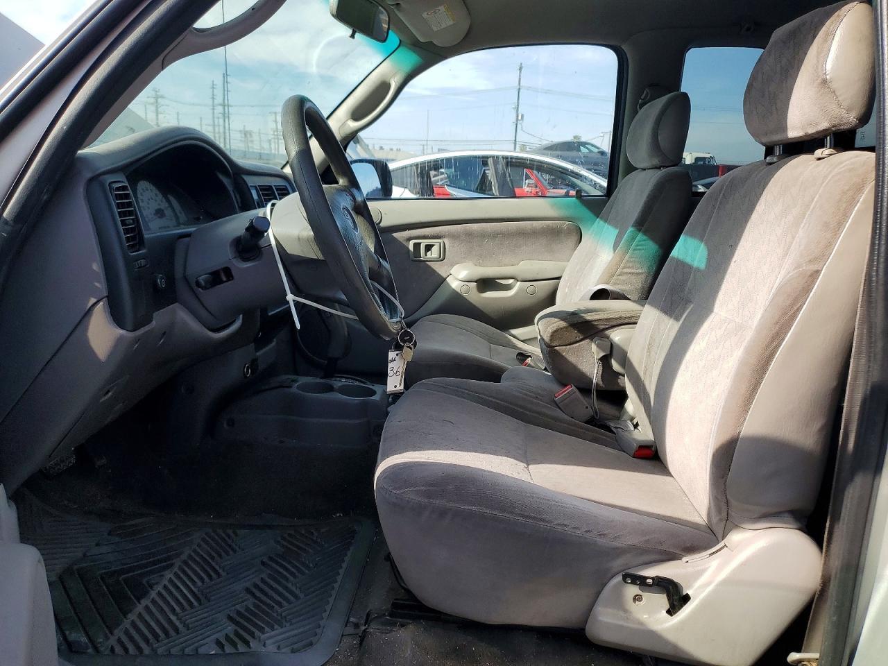 2003 Toyota Tacoma Base