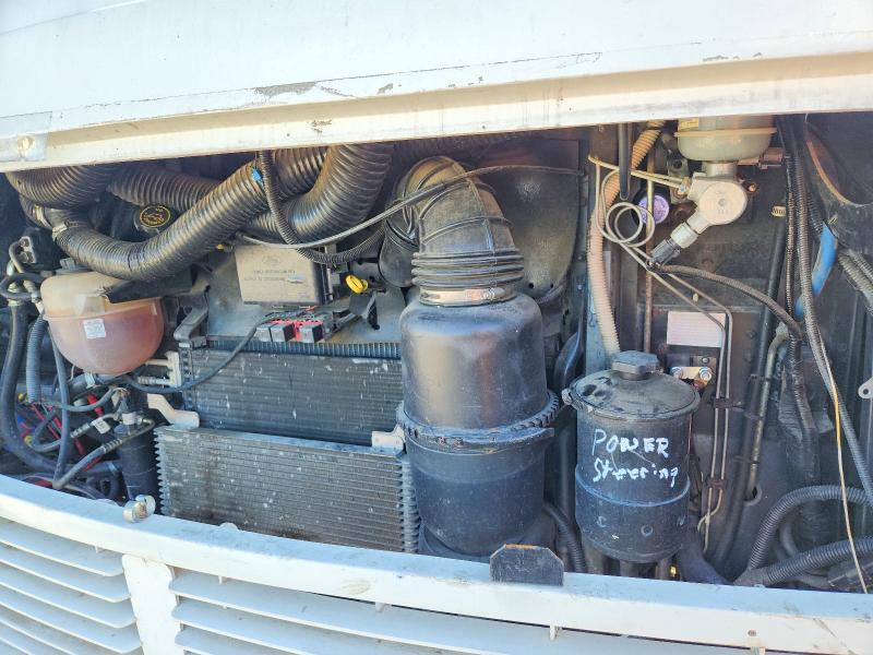 2004 Coachmen 2003 Ford F550 Super Duty rv