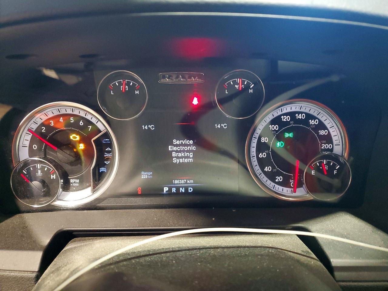 2016 Dodge RAM 1500 Sport