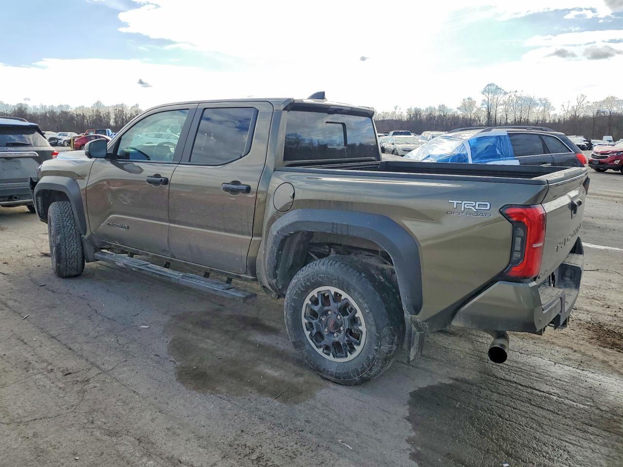 2024 Toyota Tacoma TRD OFF-Road