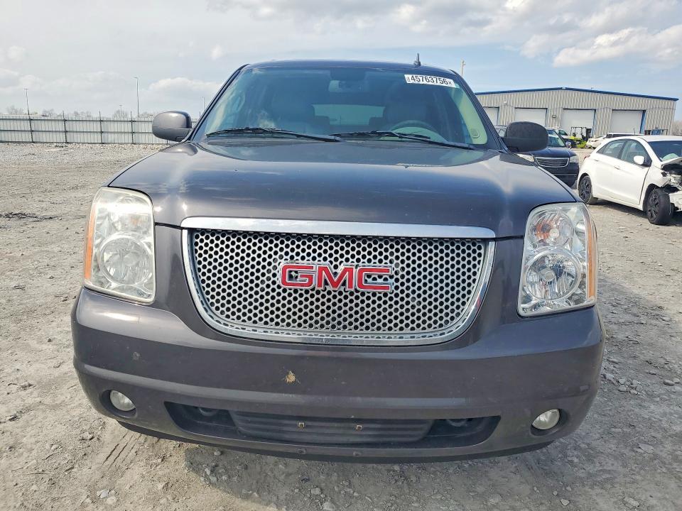 2010 GMC Yukon xl K1500 slt