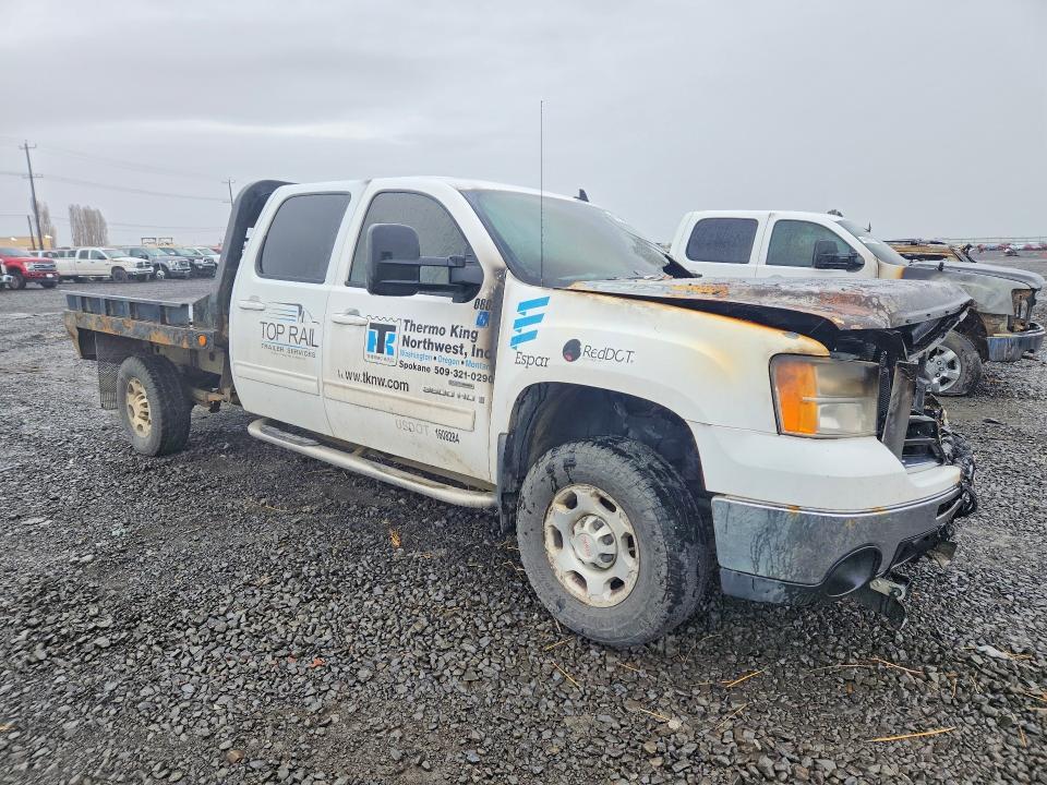 2008 GMC Siera Flatbed Truck