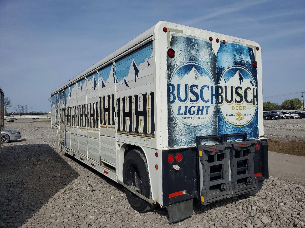 2001 Mickey AT-A Refrigerated Beverage Trailer