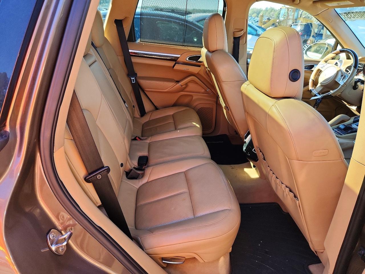 2012 Porsche Cayenne