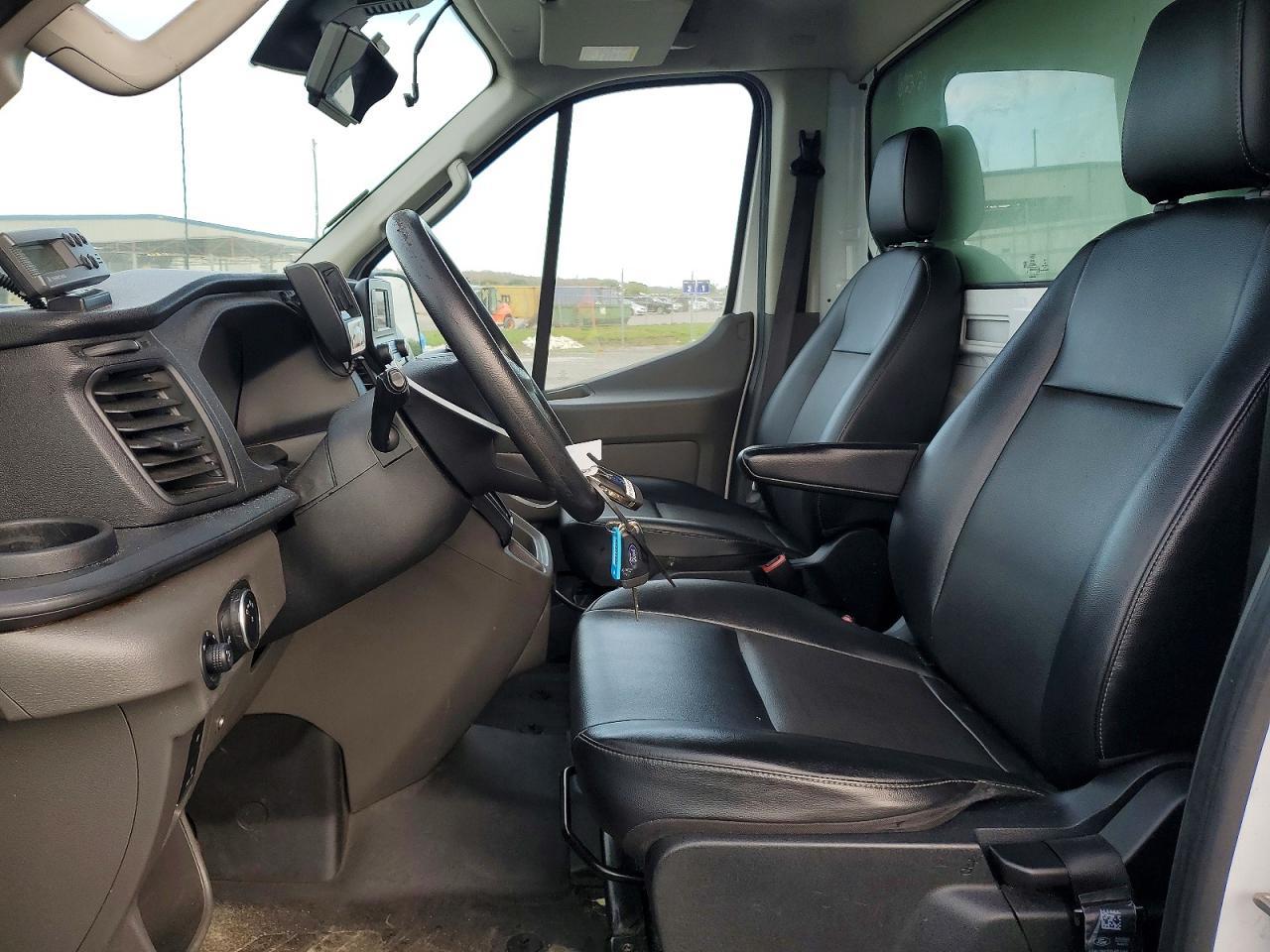 2022 Ford Transit Delivery Truck