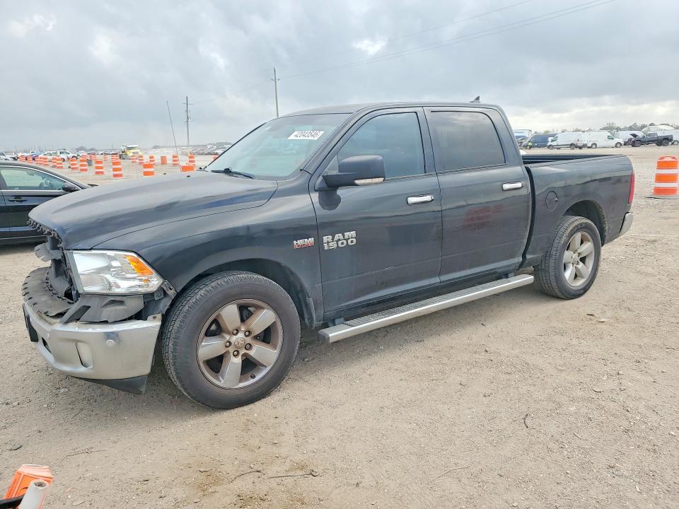 2016 Dodge RAM 1500 SLT