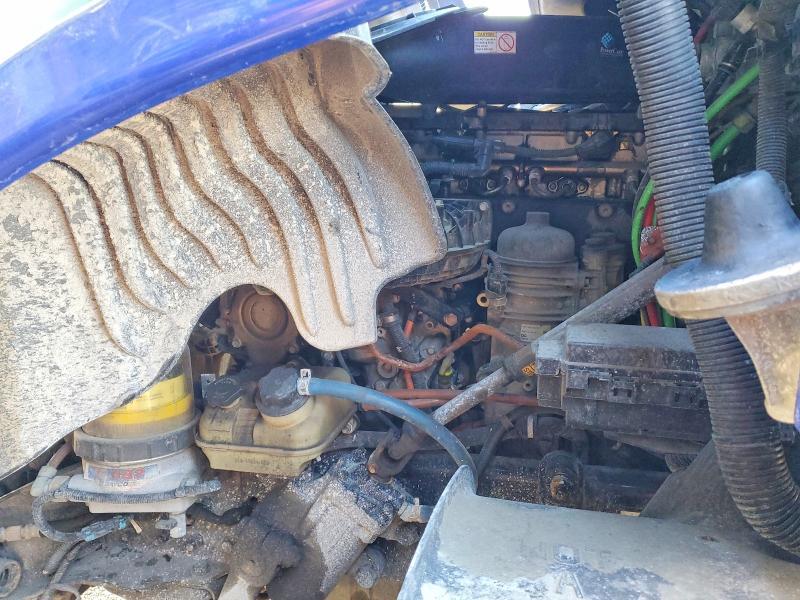 2017 Freigliner 2017 Freightliner Cascadia 125 Semi Truck