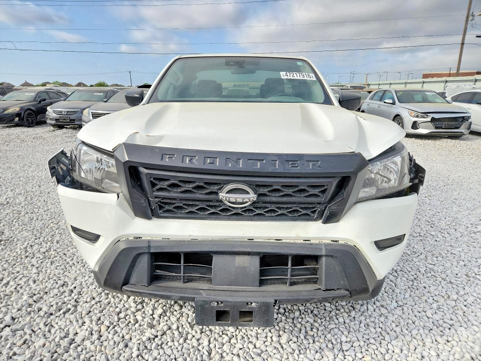 2023 Nissan Frontier S