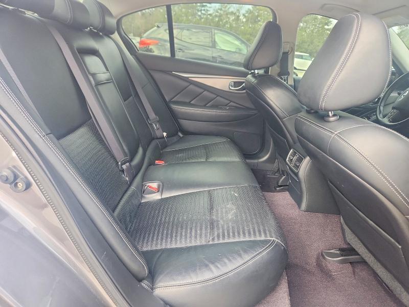 2015 Infiniti Q50 Sport