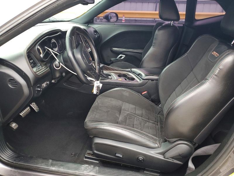 2020 Dodge Challenger r