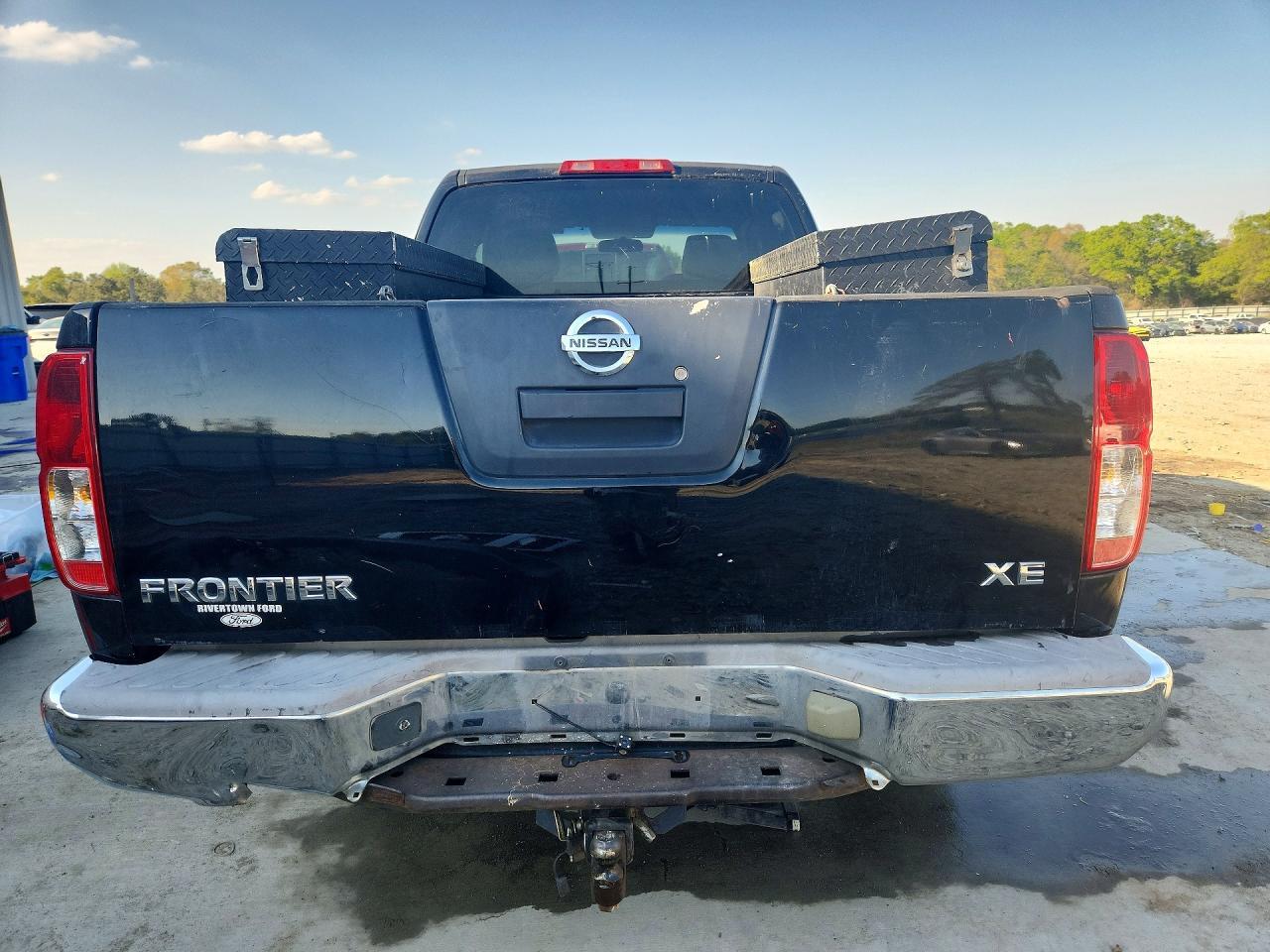 2009 Nissan Frontier XE