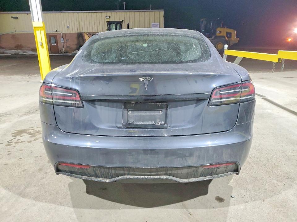 2022 Tesla Model s