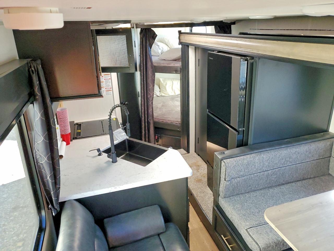 2022 Foresriver 2022 Forest River Grey Wolf Camper