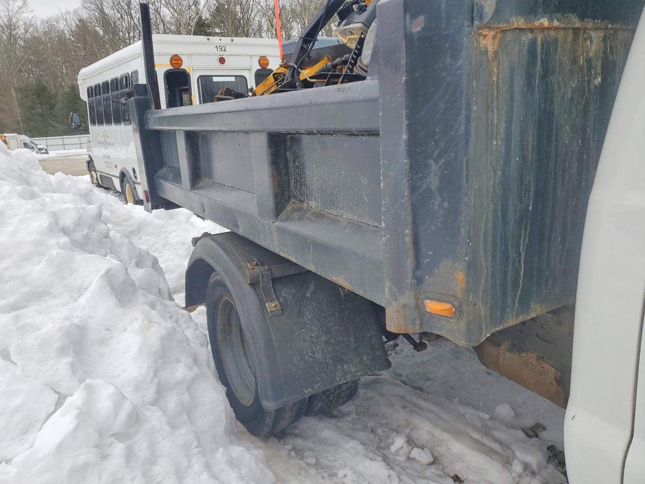 2016 Ford F550 Super Duty Dump Truck