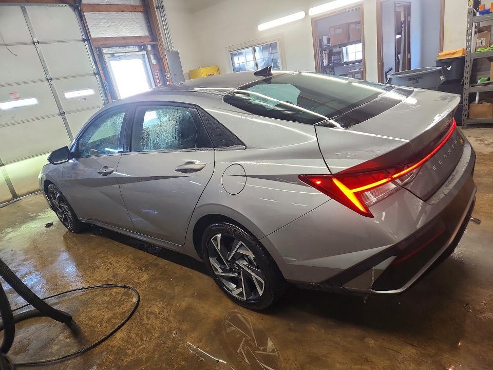 2025 Hyundai Elantra sel