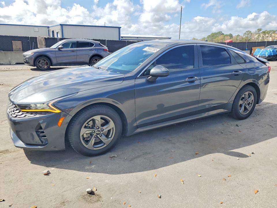 2021 KIA K5 lxs