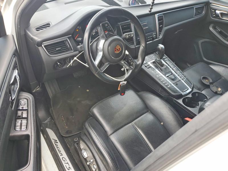 2017 Porsche Macan gts