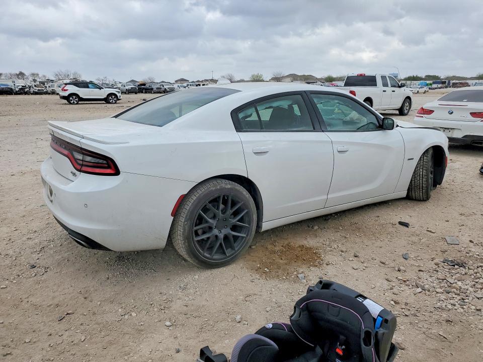 2018 Dodge Charger r