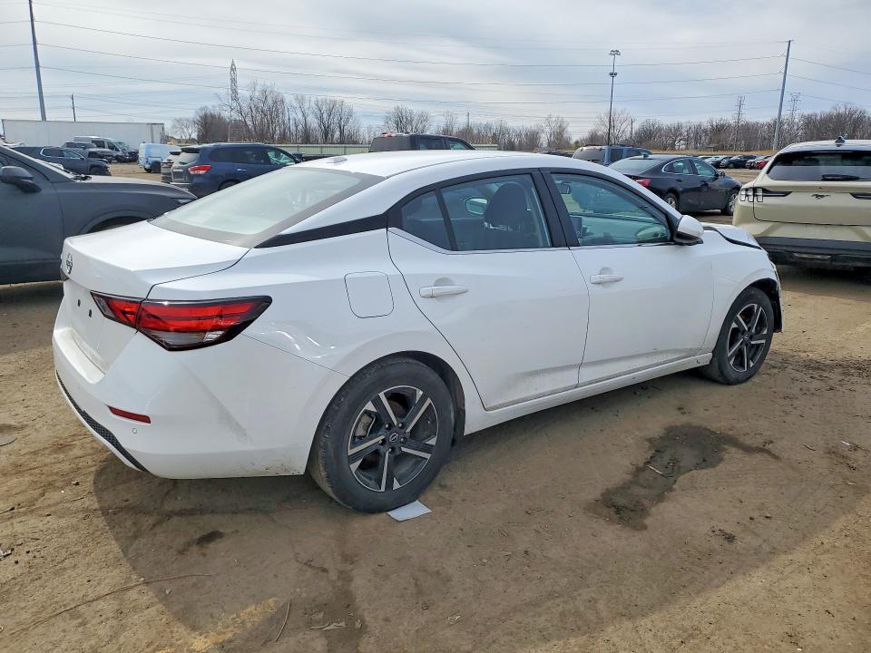 2025 Nissan Sentra sv