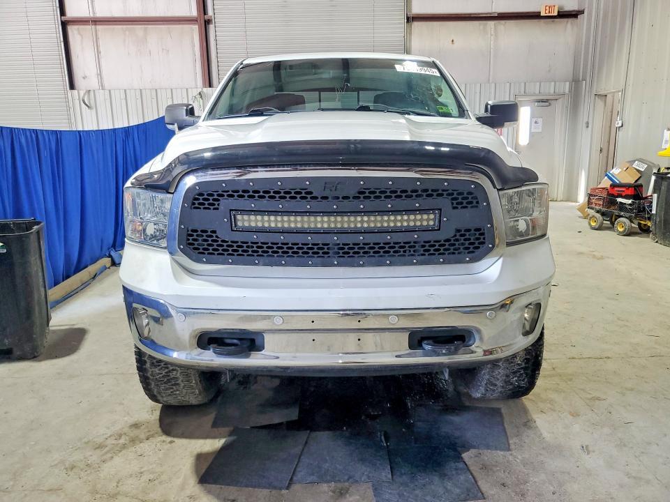 2014 Dodge RAM 1500 SLT