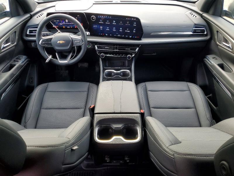 2025 Chevrolet Traverse ls