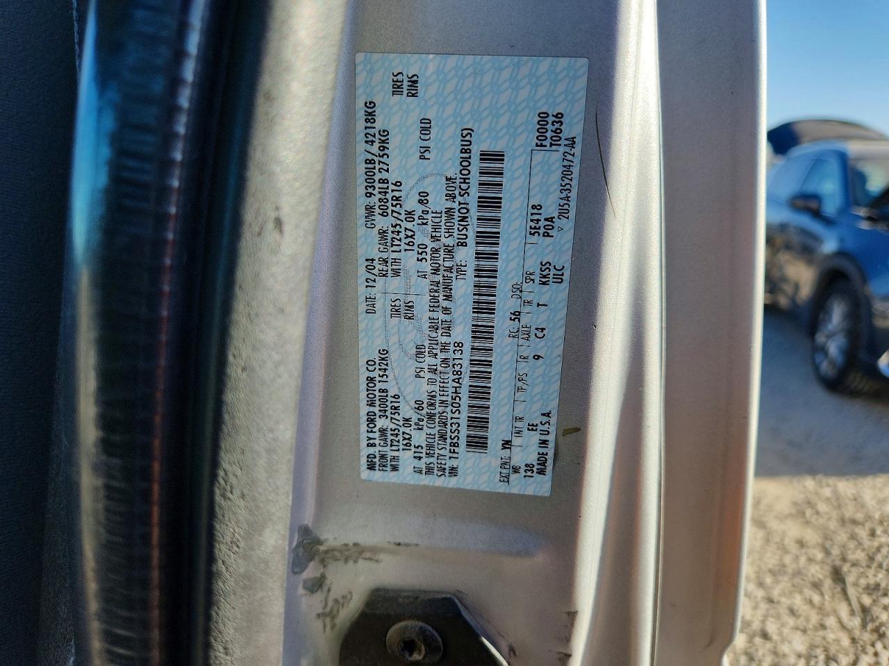 2005 Ford Econoline E350 Super Duty Wagon
