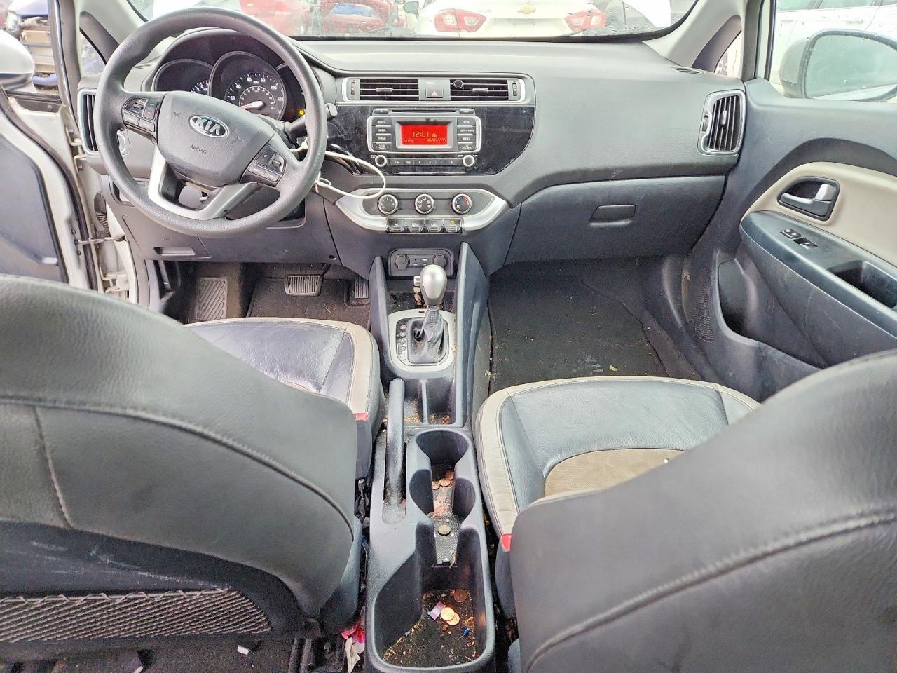 2017 KIA Rio lx