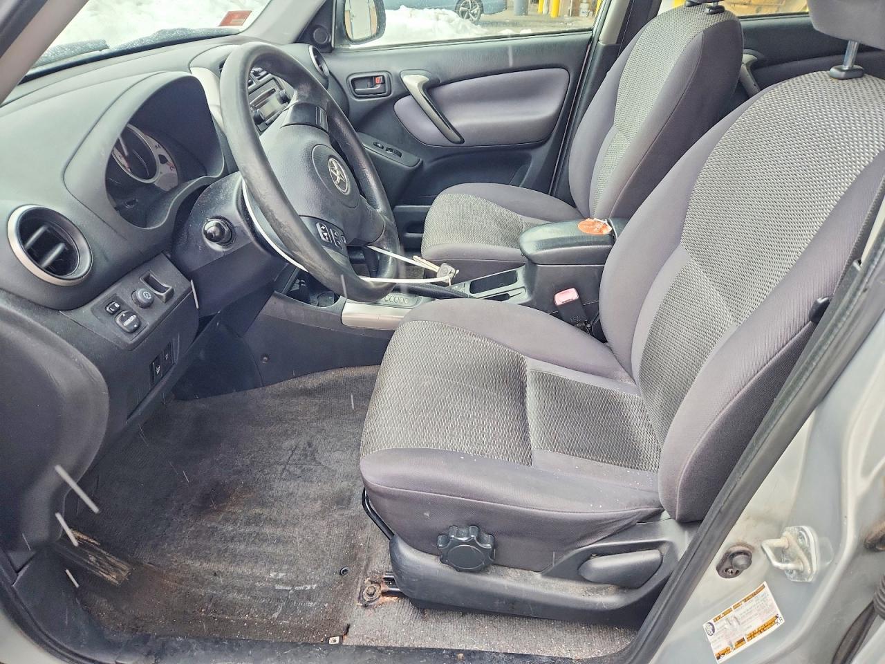 2005 Toyota Rav4 Base