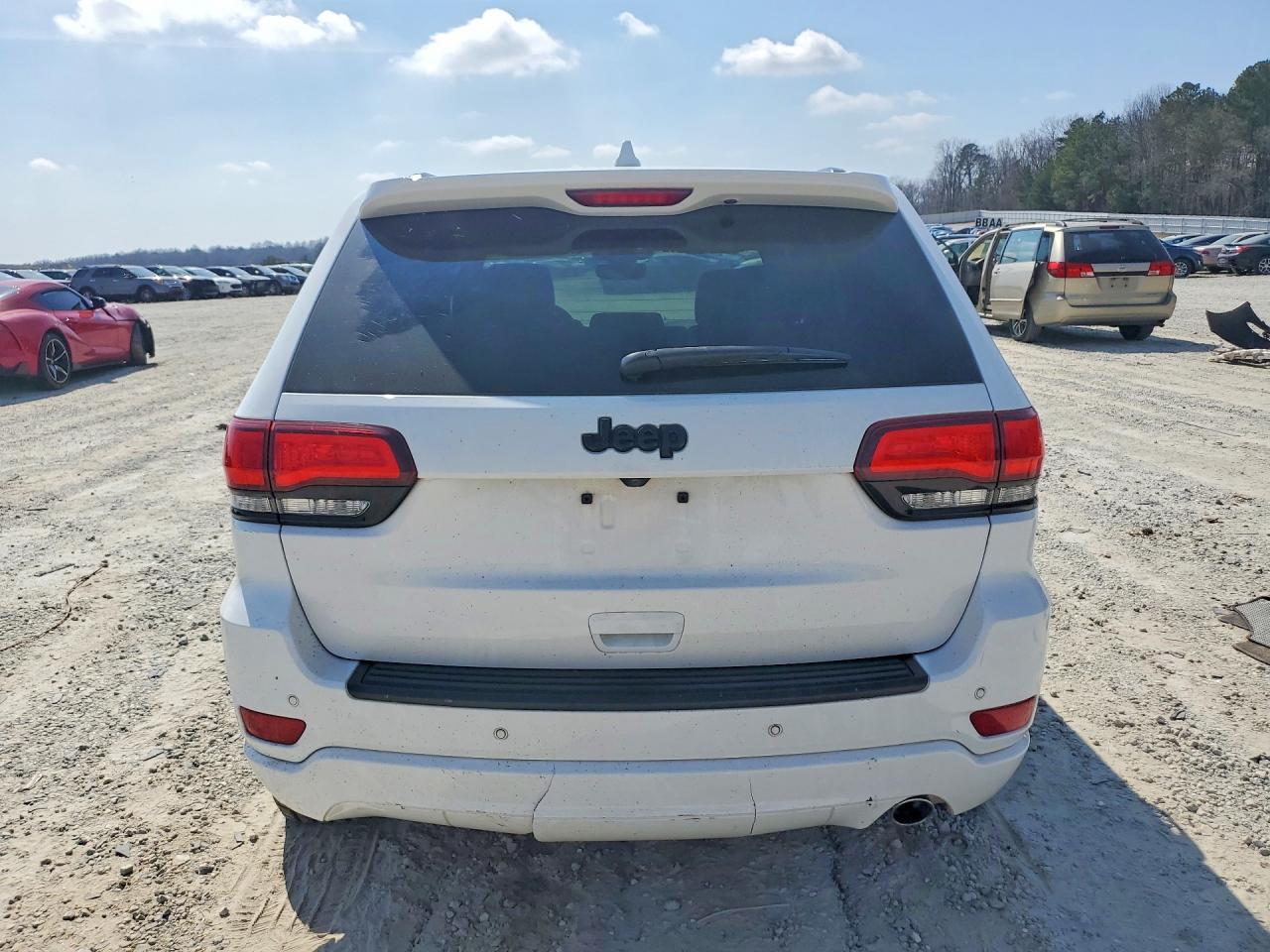 2022 Jeep Grand Cherokee Laredo e