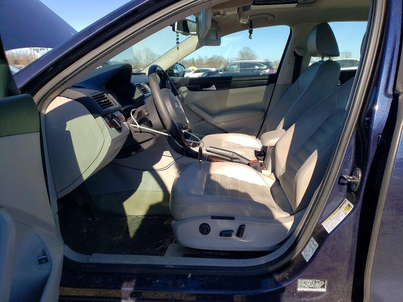 2012 Volkswagen Passat sel