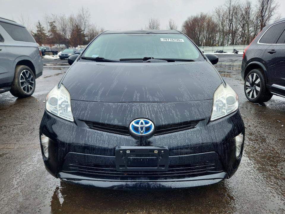 2015 Toyota Prius two