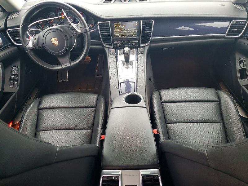 2015 Porsche Panamera 2