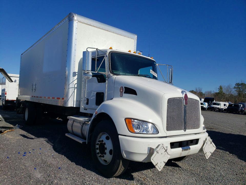 2020 Kenworth Construction T270