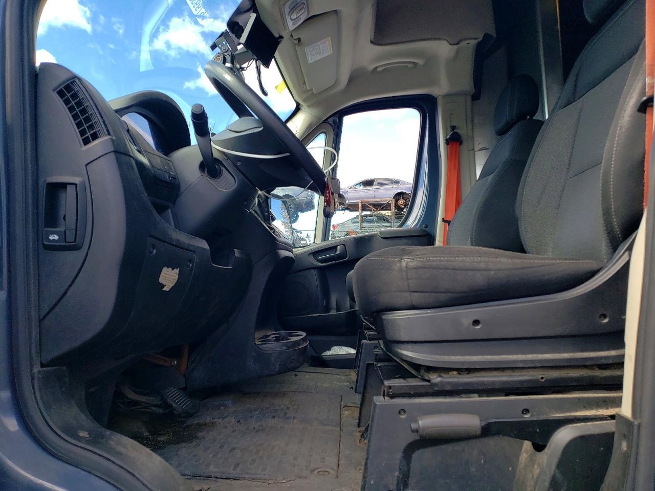 2020 Dodge RAM Promaster 3500-Cargo Van ** R & D * CLN Titl