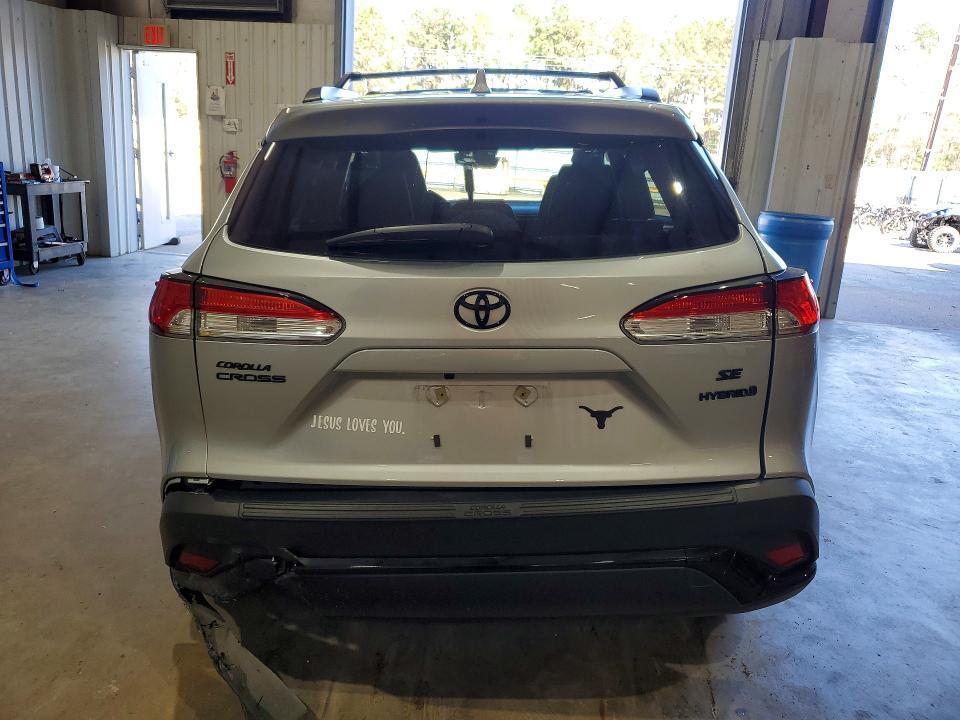 2024 Toyota Corolla Cross Hybrid se