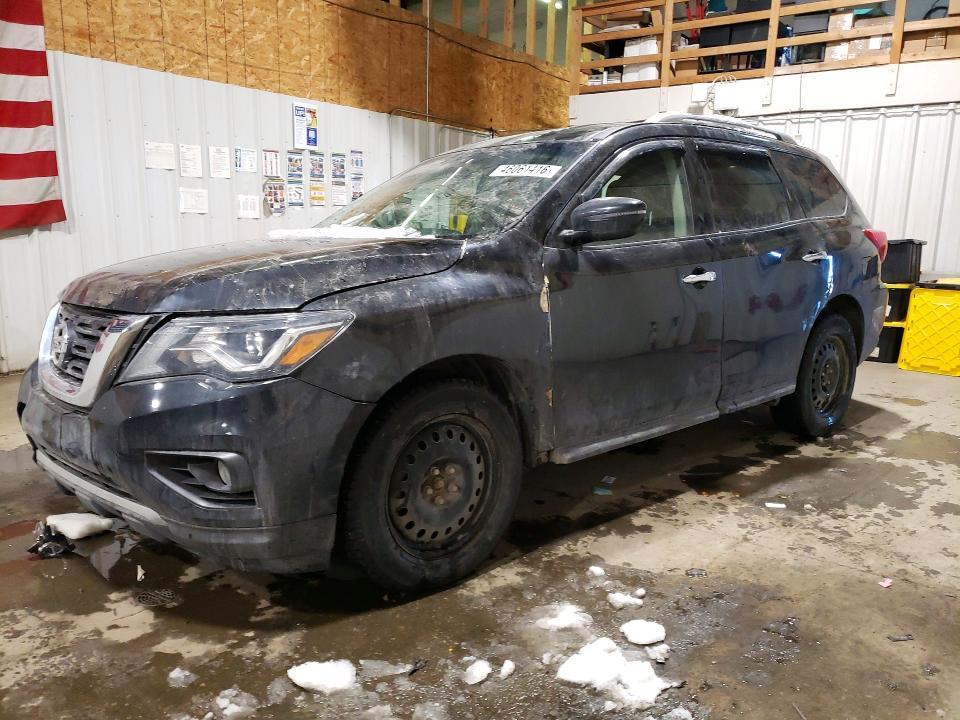 2019 Nissan Pathfinder sv