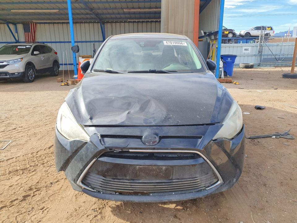 2016 Scion Ia Base