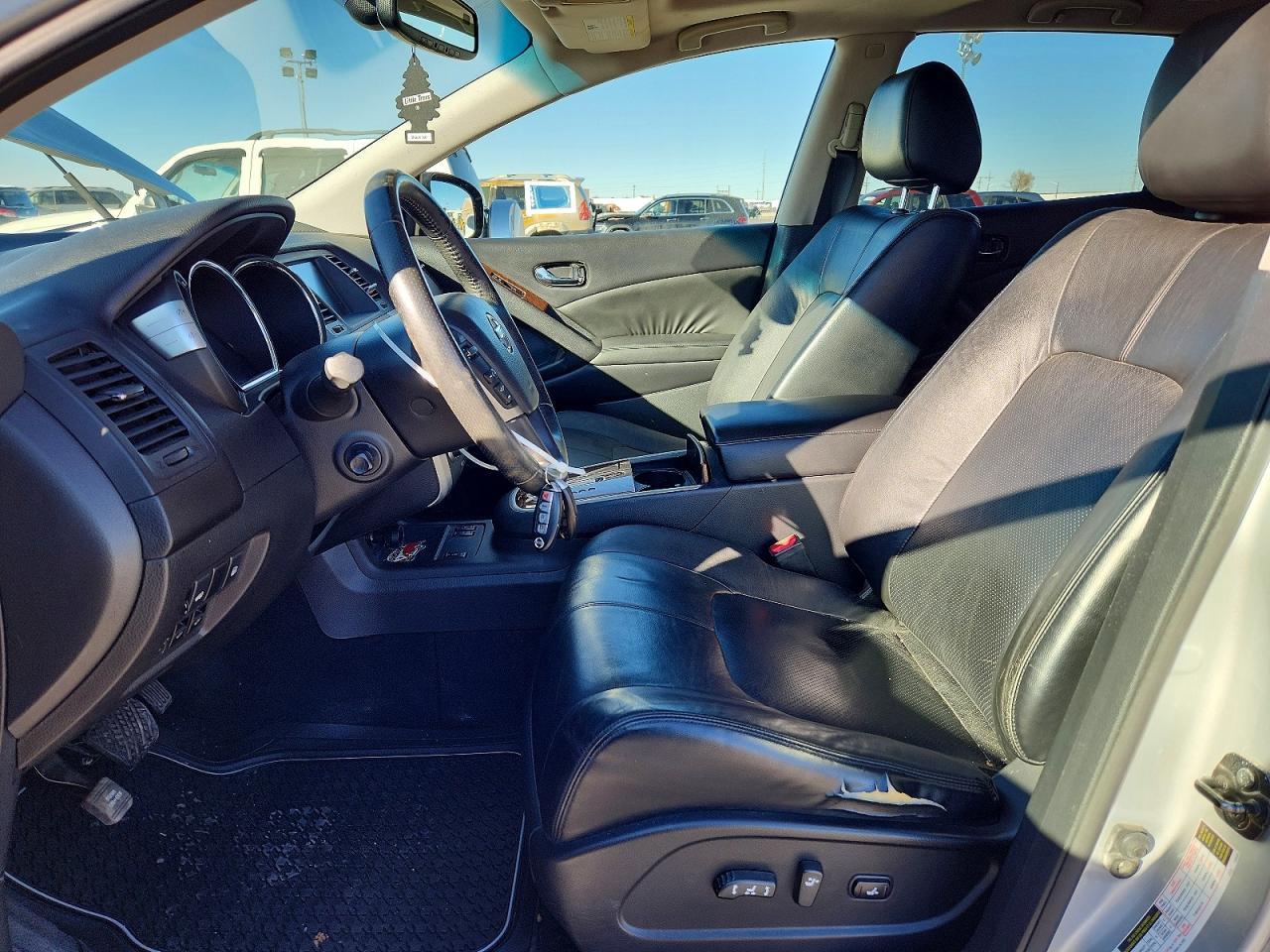 2009 Nissan Murano s