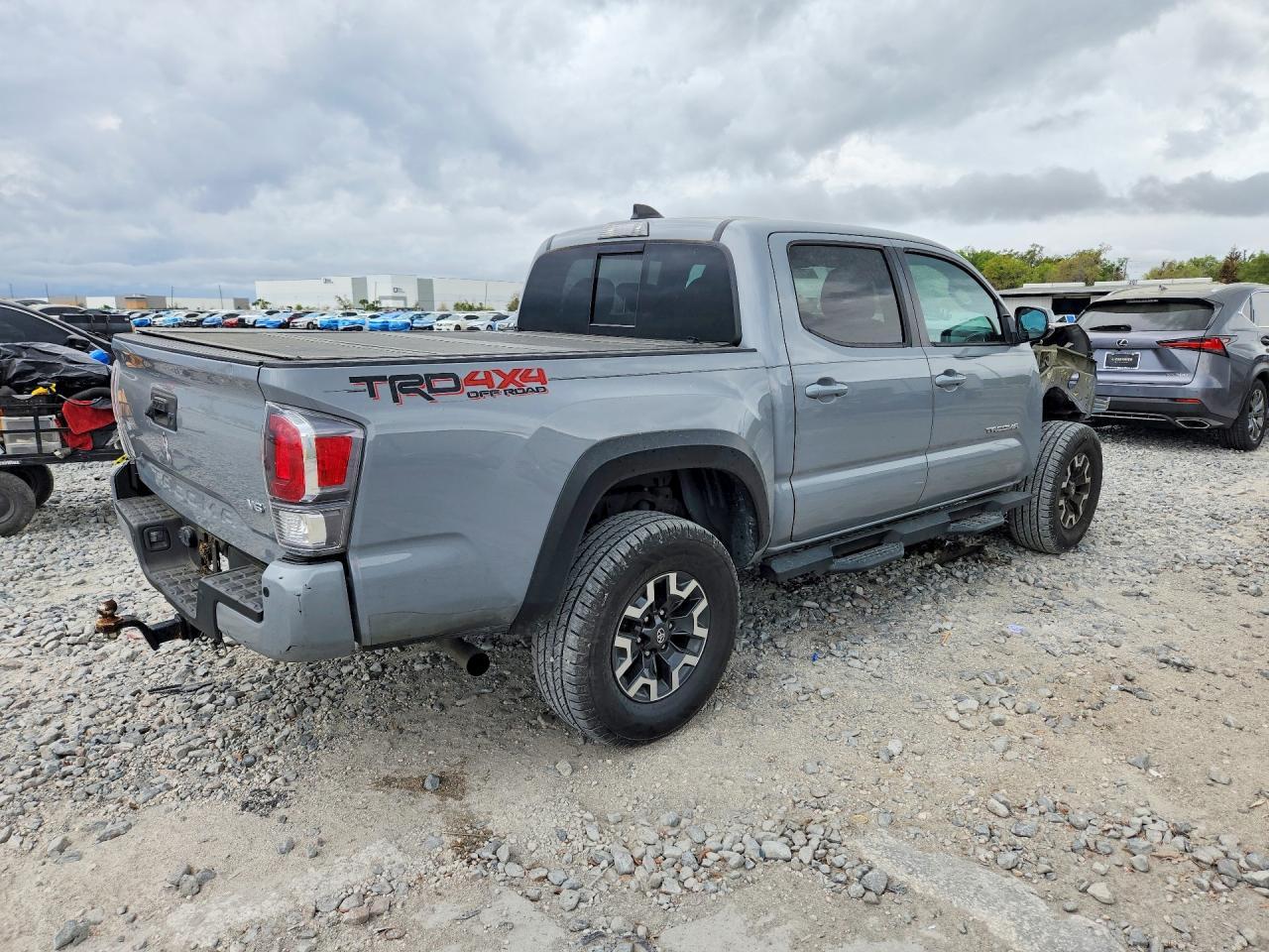 2020 Toyota Tacoma trd Off-road