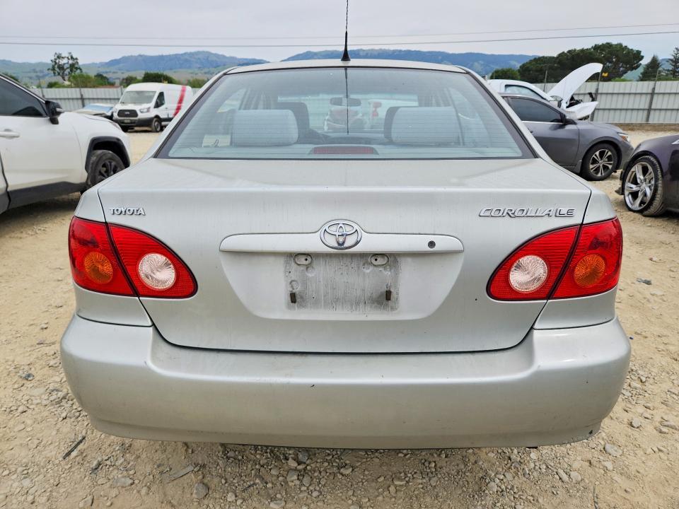 2004 Toyota Corolla le