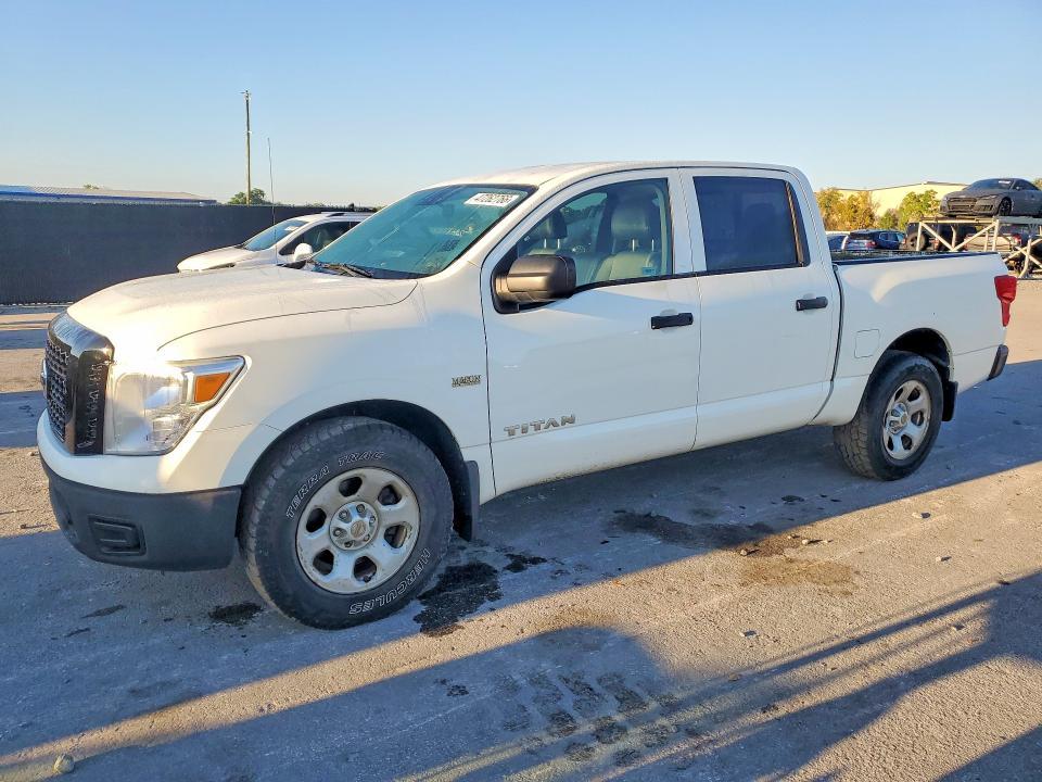 2017 Nissan Titan S