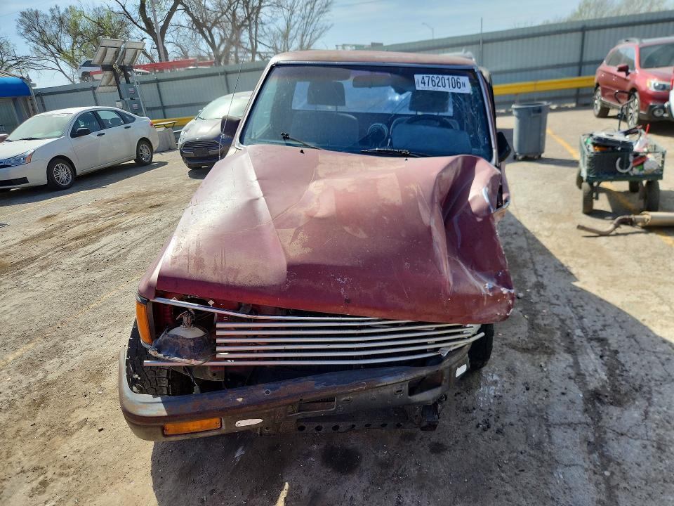 1987 Toyota Pickup Deluxe