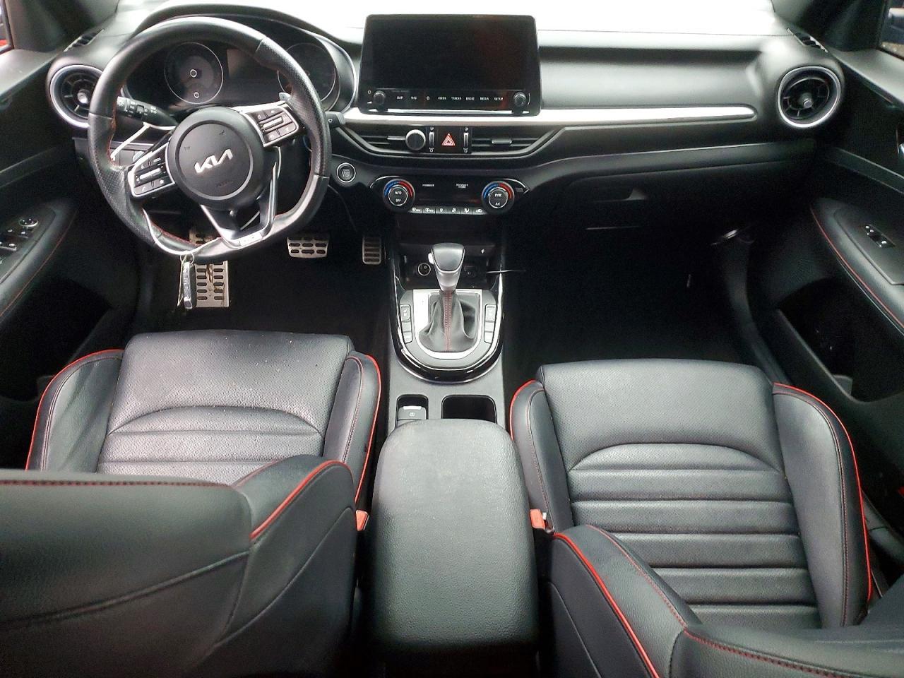2023 KIA Forte gt