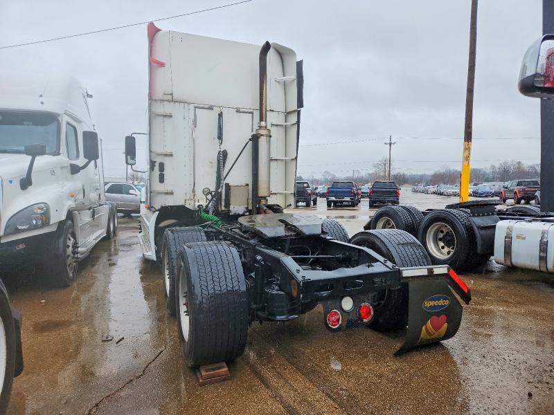 2011 Freigliner Conventional